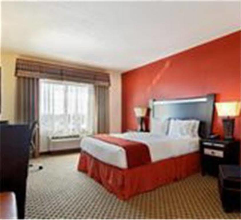 Holiday Inn Express Hotel And Suites - Odessa By Ihg Екстер'єр фото